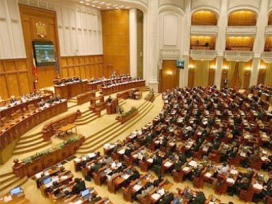 Ponta: Foarte mulţi dintre parlamentarii de la PDL nu vor mai fi în Parlamentul viitor